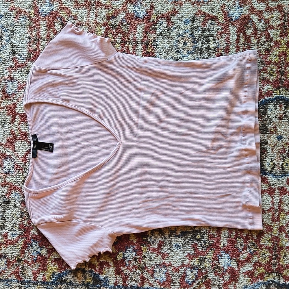 Forever 21 short sleeve t-shirt size large